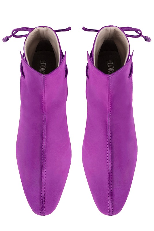 Mauve purple women's ankle boots with laces at the back. Round toe. Low block heels. Top view - Florence KOOIJMAN